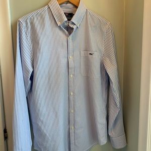 Vineyard Vines Shirts - LOT OF THREE Vineyard Vines Oxford Shirt Vineyard Vines Shirts - LOT OF THREE Vineyard Vines Oxford Shirt